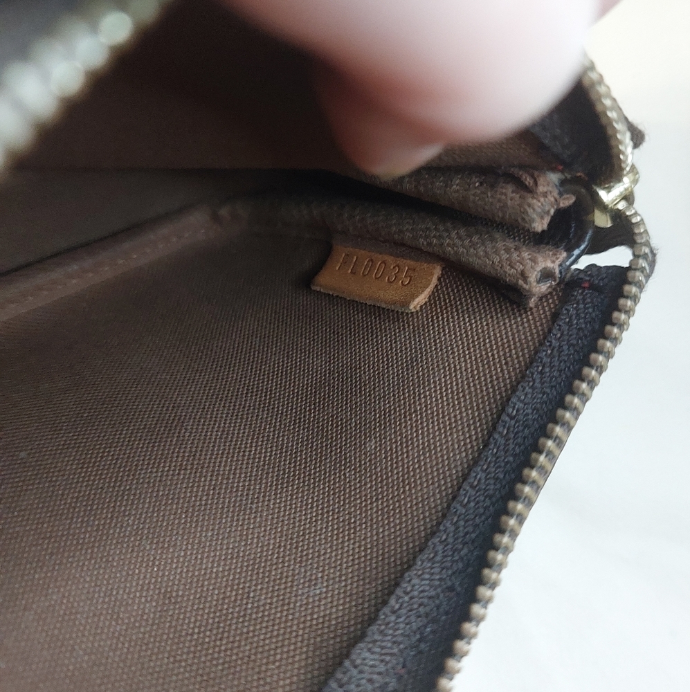 💖SOLD💖 Louis Vuitton Murakami Cherry Pochette bag - Picture 12 of 14